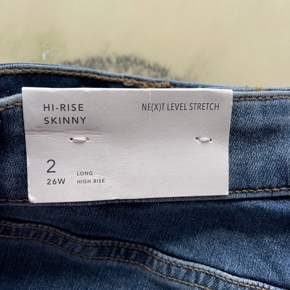 NWT American Eagle Hi Rise Skinny Jeans - Picture 2 of 9
